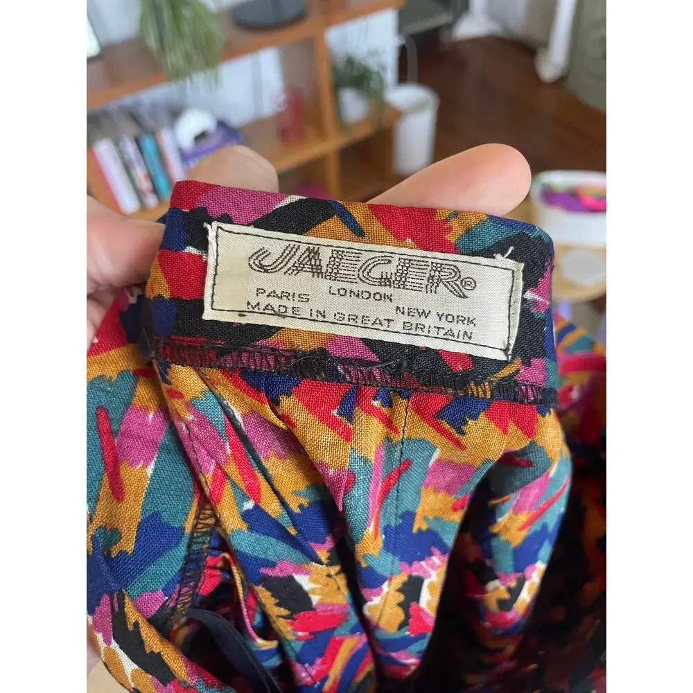 Vintage 80s Jaeger Multicolor Abstract Pleated Midi Skirt Great Britain size S